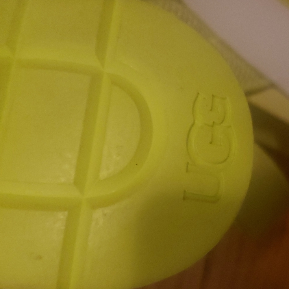 Ugg Sandals - image 8